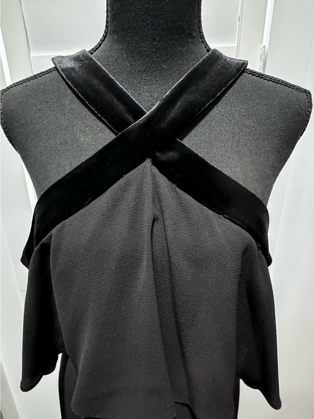 Maggy London Size 14 Black Velvet Criss Cross Ruffle Midi Dress